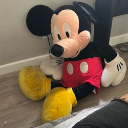 Giant Mickey Mouse