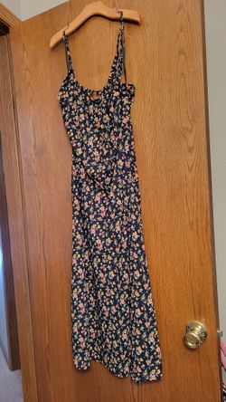 Forever 21 Black Floral Maxi Dress