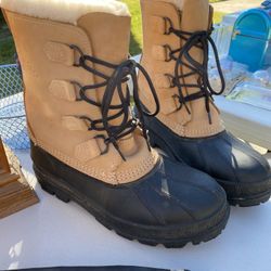 Snow Boots