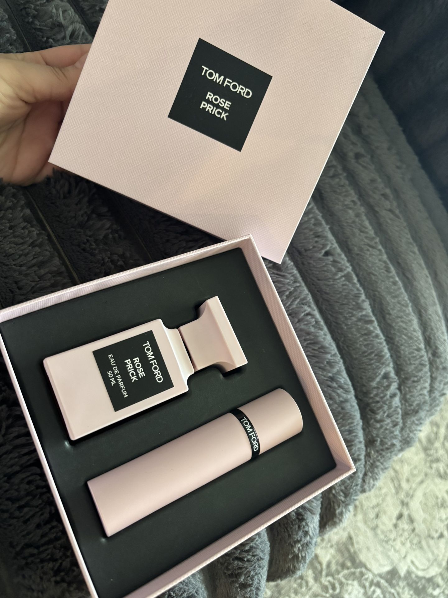 Tom Ford Rose Prick Set 1.7oz And Travel Size