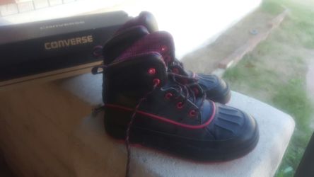 Acg Nike boots for girls size 2 $20