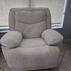 Nice Recliner Chair 