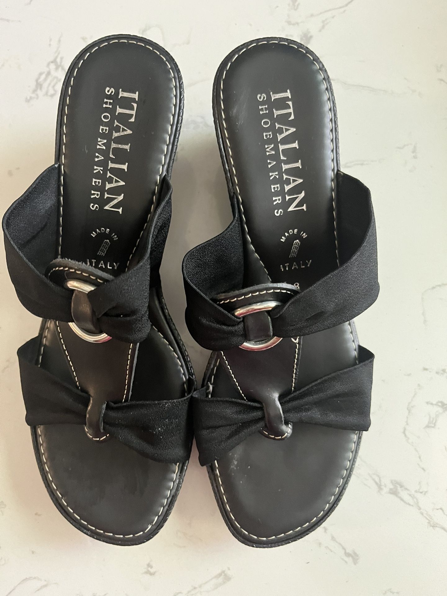 Italian Shoemakers black slide-on wedge Size 8