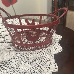 Rooster Wire Basket