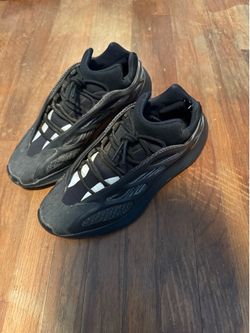 Yeezy 700