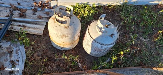 5 Propone Tanks