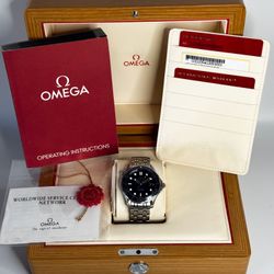 Omega Seamaster Diver Flat Blue Dial