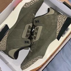 Jordan Retro 3 Family Affair Size 10 NEW