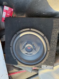 Jbl shallow subwoofer with ground shaker wedge box