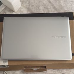 Samsung 300E5E laptop