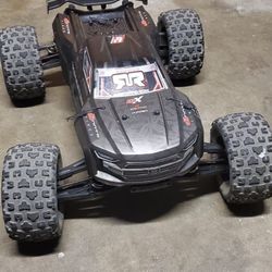 Arrma Kraton 6s