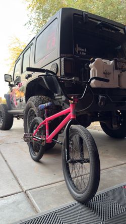Sunday pro bmx bike
