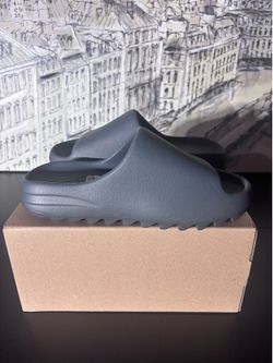 Yeezy Slide - Slate Grey