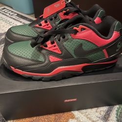 Nike Trainer Supreme 9.5 Men Brand New