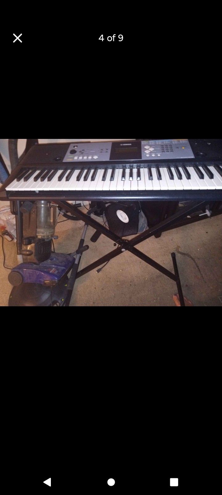Keyboard With Stand.