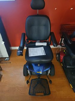 Electric wheel chair