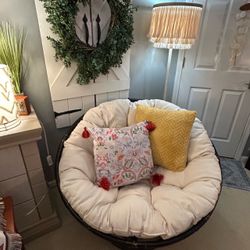 Papasan Chair with Cream Cushion