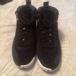 Air Jordan 12 Retro Black Gold Sneakers