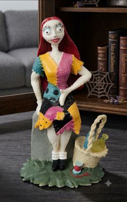 ​Nightmare Before Christmas Sally Figurine Tombstone Picnic Basket 3.5" Touchstone Pictures