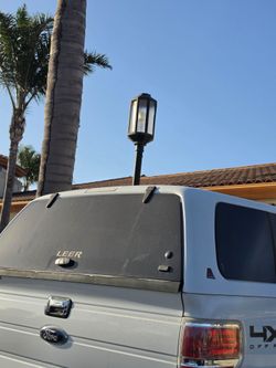 Camper shell