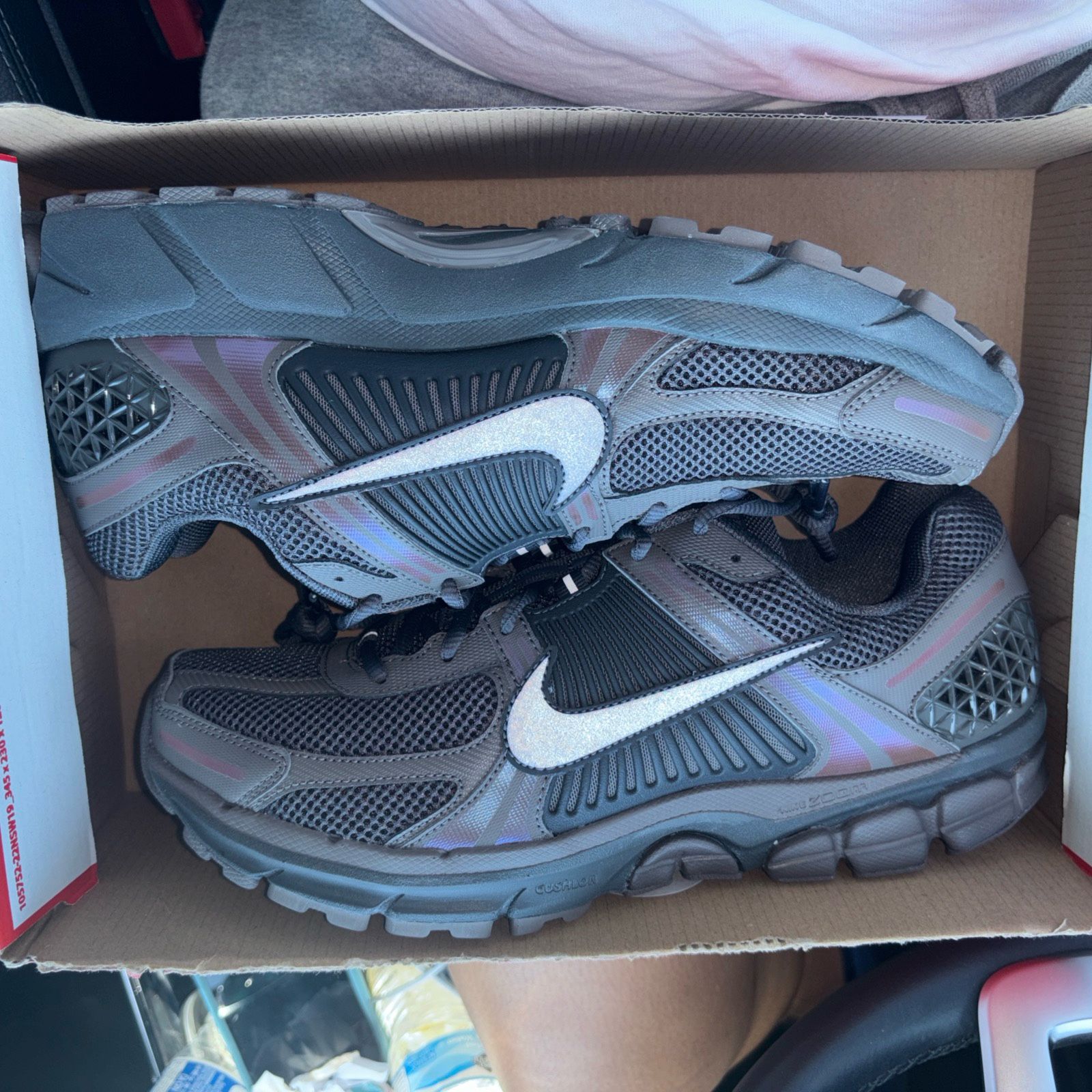 Air Zoom Vomero 5 Cave Stone Size 12