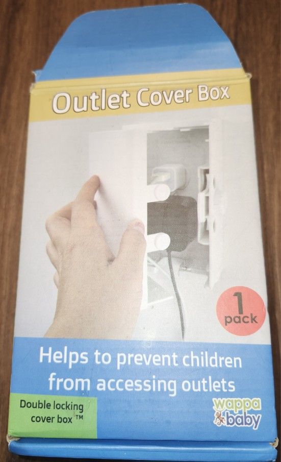 NIB Wappa Baby Outlet Cover Box in Perfect Condition