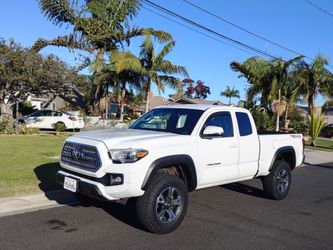 2017 Toyota Tacoma