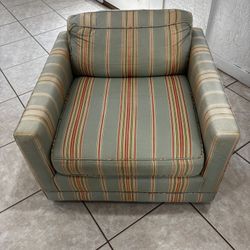 Arm Chair With Cover
