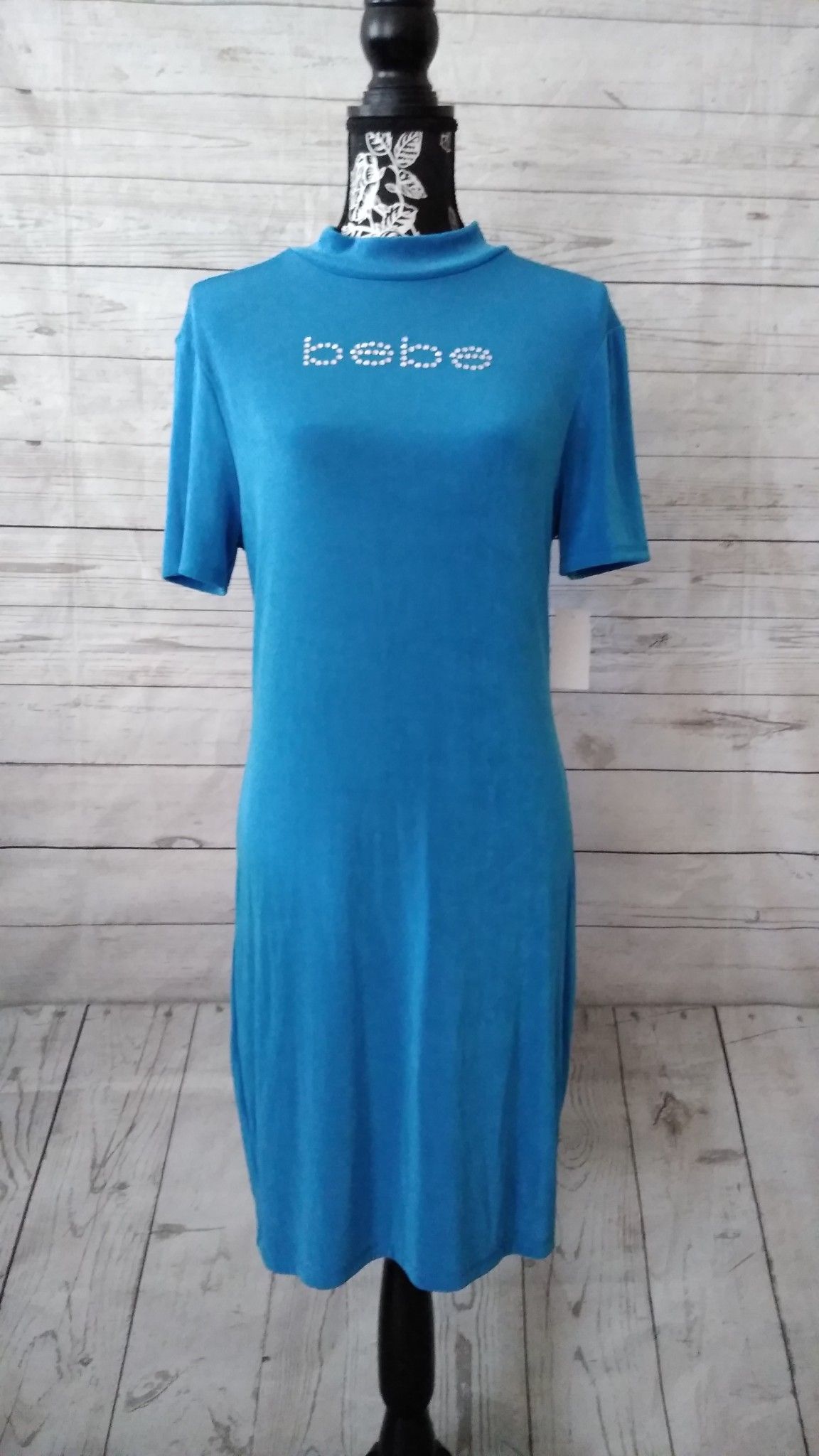 New Beautiful Bebe Dress , women's size XL ( New with tag )