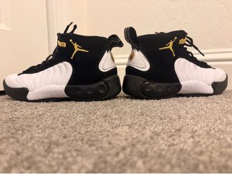 Men’s size 9 Jordan’s  $140