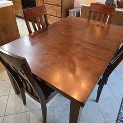 Dinning Table