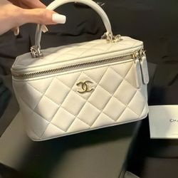 Chanel Brand New 