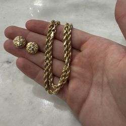 14K 22 Inch Rope Chain And 14K Nugget Earrings