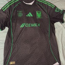 Tigre’s UANL 25-26 JERSEY PLAYER VERSION