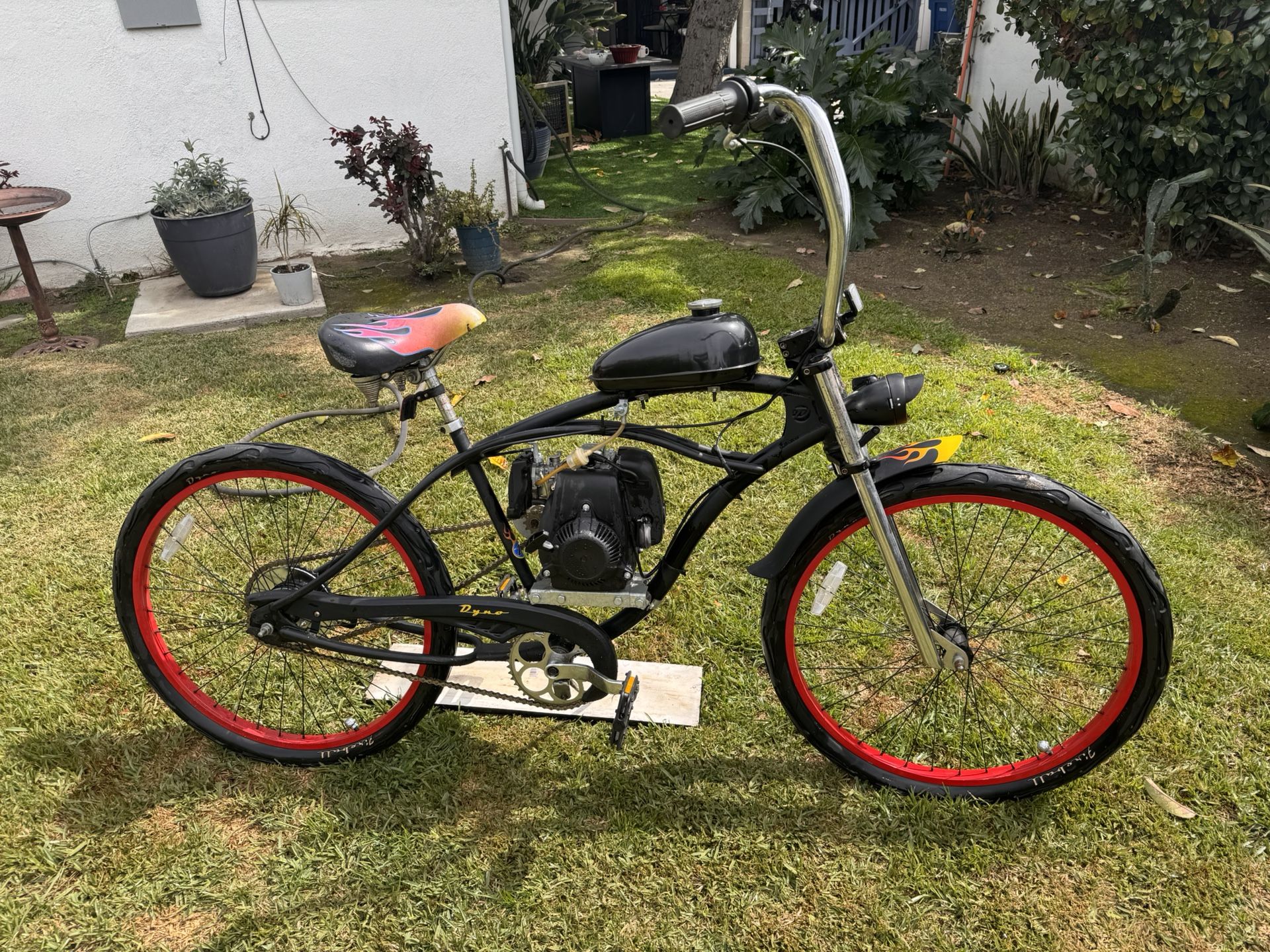 Dyno Beach Cruiser With 4 stroke Motor