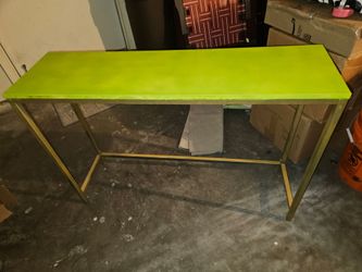 Long sturdy entryway table