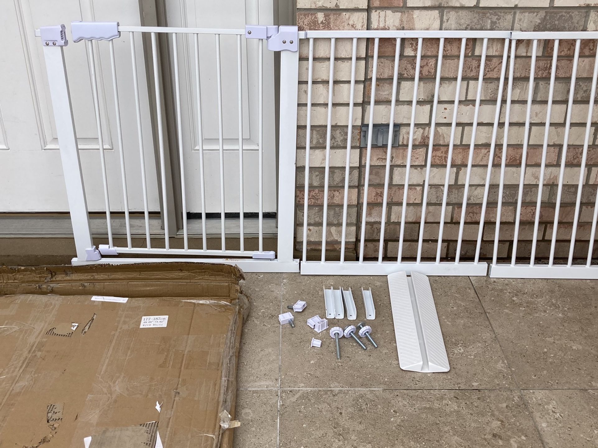 Extra Large Gate (might Be Missing Hardware)- Selling As Is