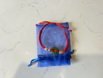 jade bracelet