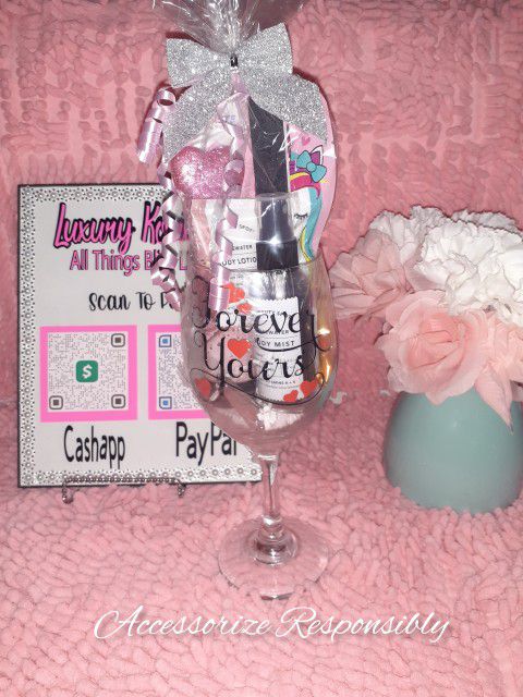 Sipping Pretty Custom Forever Yours Wine Glass