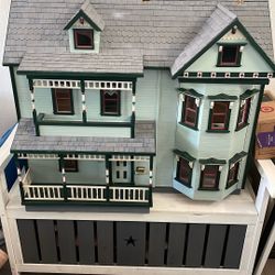 Beautiful Doll House
