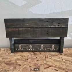Rustic mail/key holder
