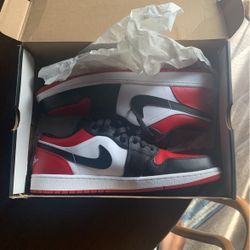 Air Jordan 1 Low  Gym red / White Black  Size 13/14