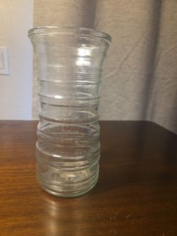 Glass vase