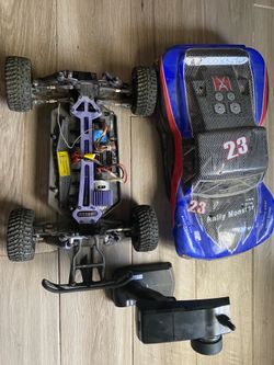 1/10 scale RC car