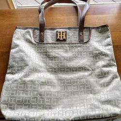 Tommy Hilfiger Purse