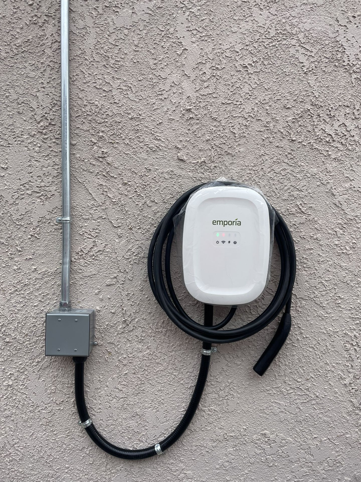 EV Car Charger Nema 1450 Outlet Tesla Wall Connector Charger