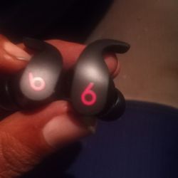 Dre Beats Ear Buds Like New Condition 