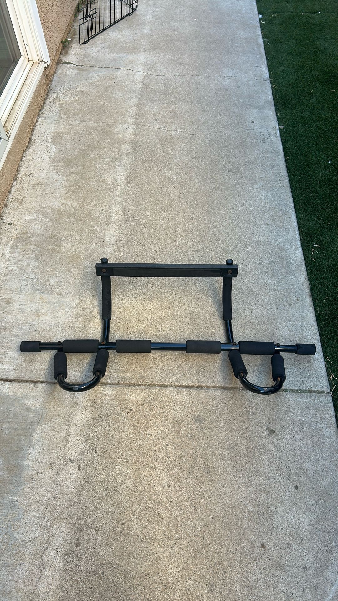 Pull-up Bar