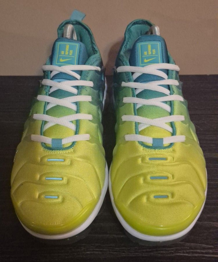 Nike Air Vapor Max Plus "Lemon Lime" - Wm(Sz 8)