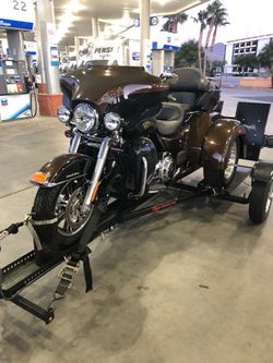 2013 Harley 110th Anniversary Ultra Tri Glide Trike